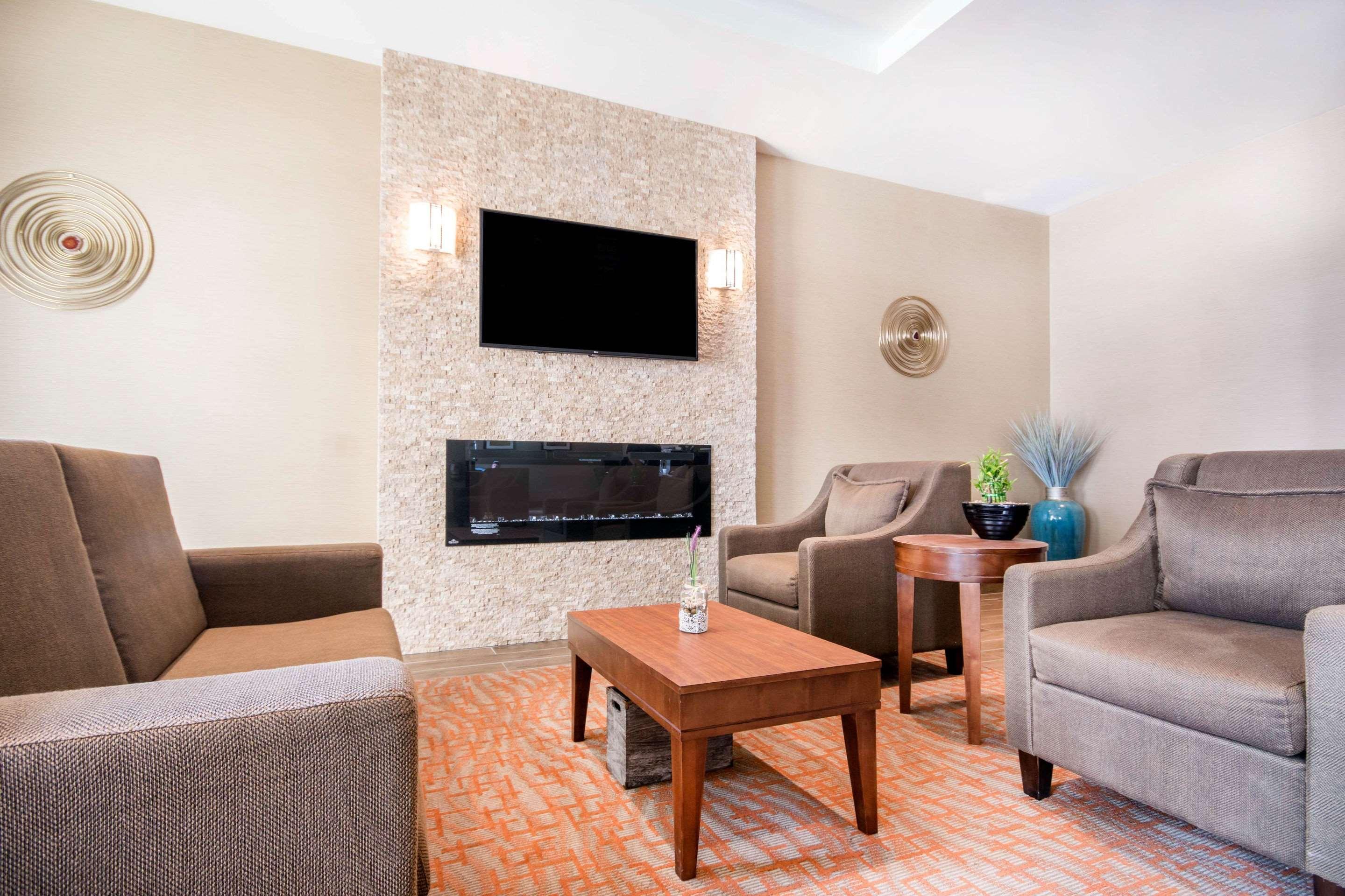 Comfort Inn & Suites Merritt Luaran gambar